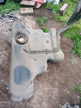 ��������  ����� �� ���� 4 ������ /���  | Mobile.bg � ����� ������ 12