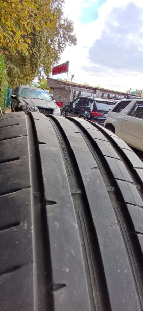 Гуми Зимни 235/55R17, снимка 2