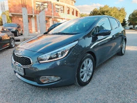 Kia Ceed 1.4CRDI-90к.с/НАВИГАЦИЯ/КАМЕРА/КОЖА/ПАНОРАМА!!! , снимка 3