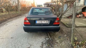 Mercedes-Benz C 180, снимка 2