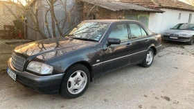 Mercedes-Benz C 180, снимка 3