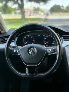 VW Passat 2.0TDI* DSG* DIGITAL* DISTRONIC* KEYLESS GO - 23999 лв. - 13025588 8