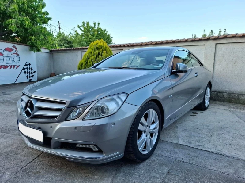 Mercedes-Benz E 220