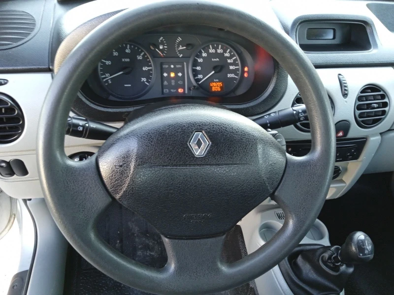 Renault Kangoo 1.2 i, снимка 10 - Автомобили и джипове - 44898596