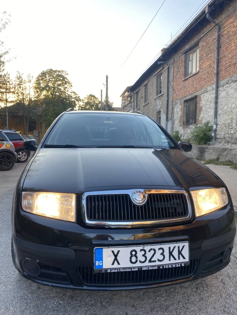 Skoda Fabia, снимка 9 - Автомобили и джипове - 47543615