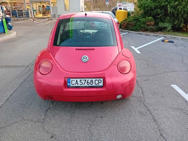 VW Beetle 1.9 TDI 110кс, снимка 10 - Автомобили и джипове - 47824988