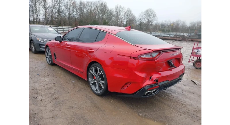 Kia Stinger, снимка 4 - Автомобили и джипове - 48717813