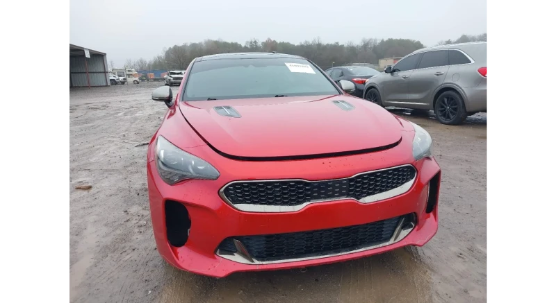 Kia Stinger, снимка 2 - Автомобили и джипове - 48717813