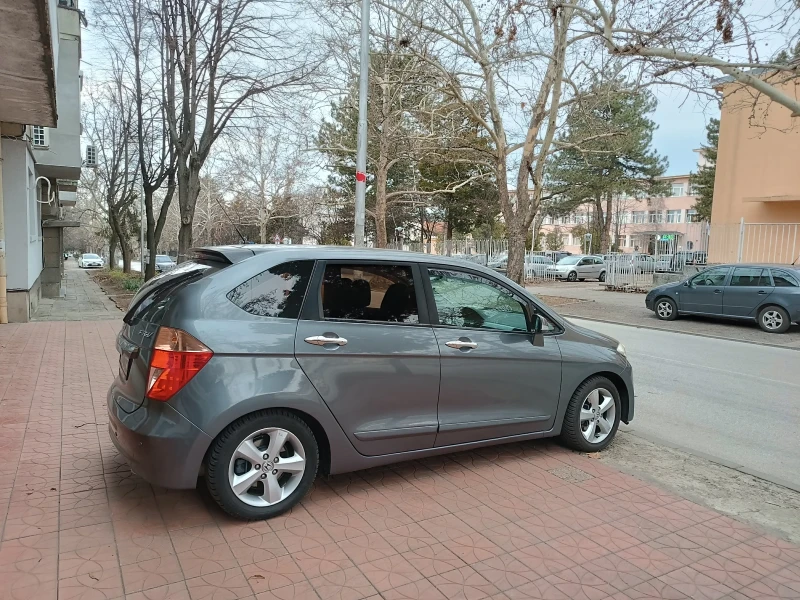 Honda Fr-v, снимка 5 - Автомобили и джипове - 48949150