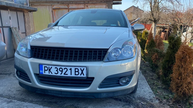 Opel Astra, снимка 1 - Автомобили и джипове - 49025558