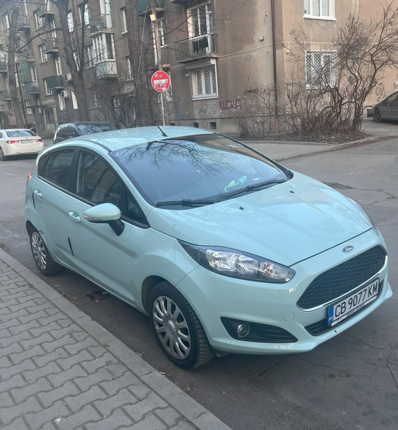 Ford Fiesta, снимка 2 - Автомобили и джипове - 49091335