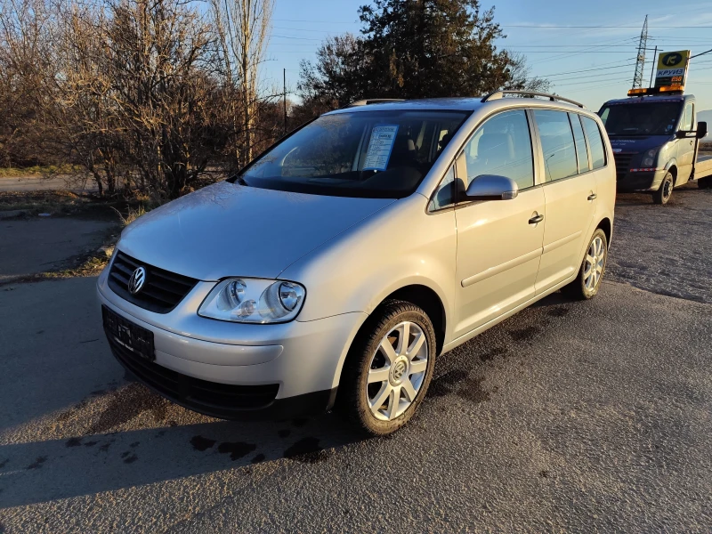 VW Touran 1.6 Бензин 101кс, снимка 1 - Автомобили и джипове - 49398818