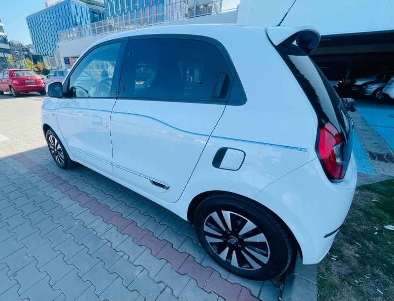 Renault Twingo, снимка 5 - Автомобили и джипове - 49496811