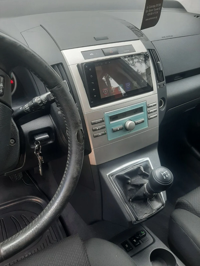 Toyota Corolla verso 2.0, снимка 8 - Автомобили и джипове - 52013599