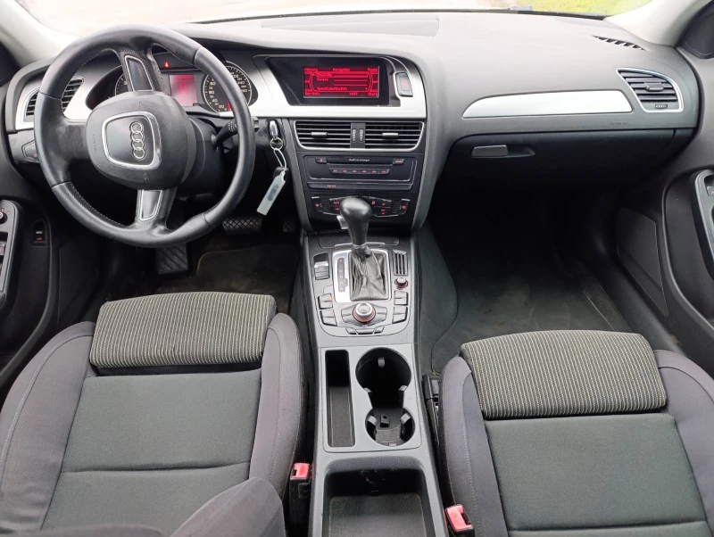 Audi A4 2.0 TDI Автомат , снимка 14 - Автомобили и джипове - 52576122