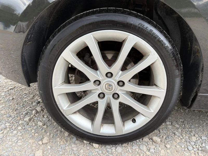 Renault Laguna Coupe Нов внос, снимка 15 - Автомобили и джипове - 52612206