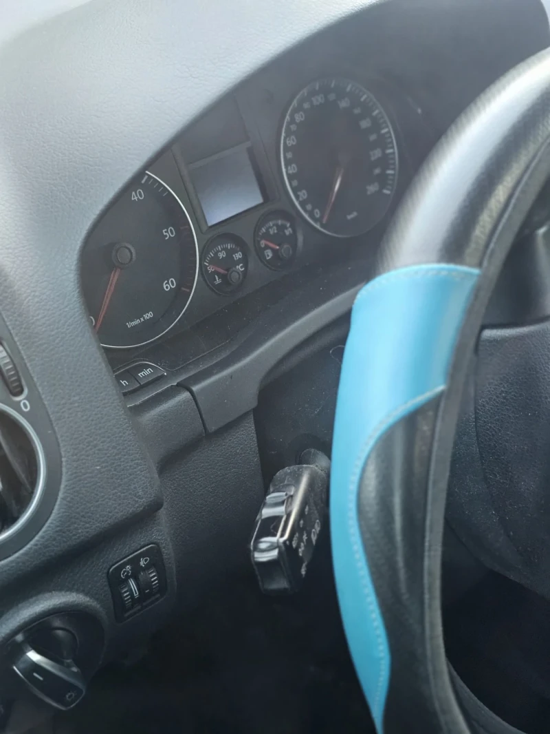 VW Golf Plus, снимка 8 - Автомобили и джипове - 52869402