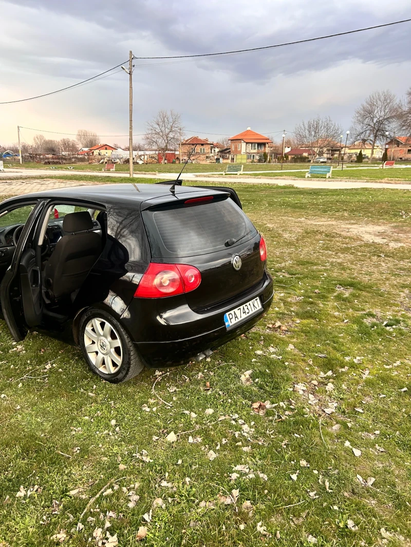 VW Golf 2.0 TDI - 4 MOTION , снимка 4 - Автомобили и джипове - 52976154