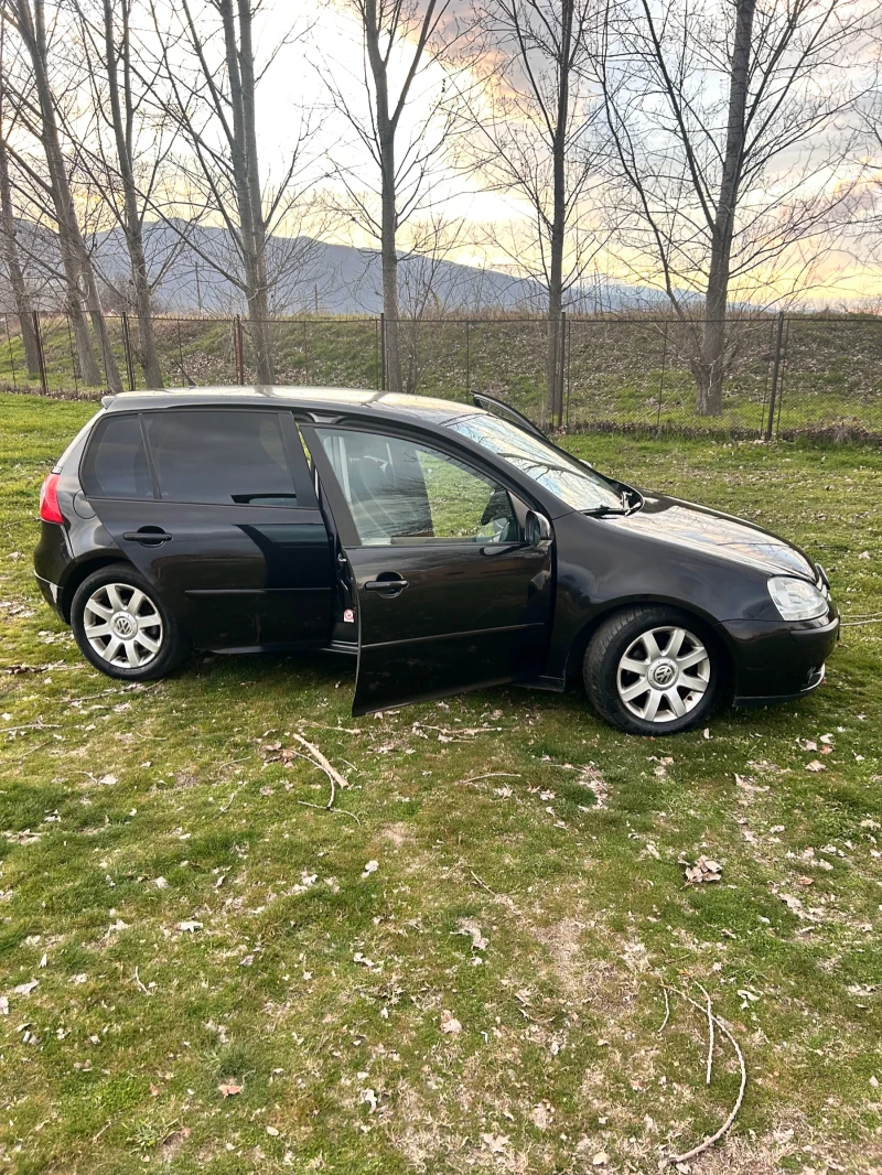 VW Golf 2.0 TDI - 4 MOTION , снимка 8 - Автомобили и джипове - 52976154