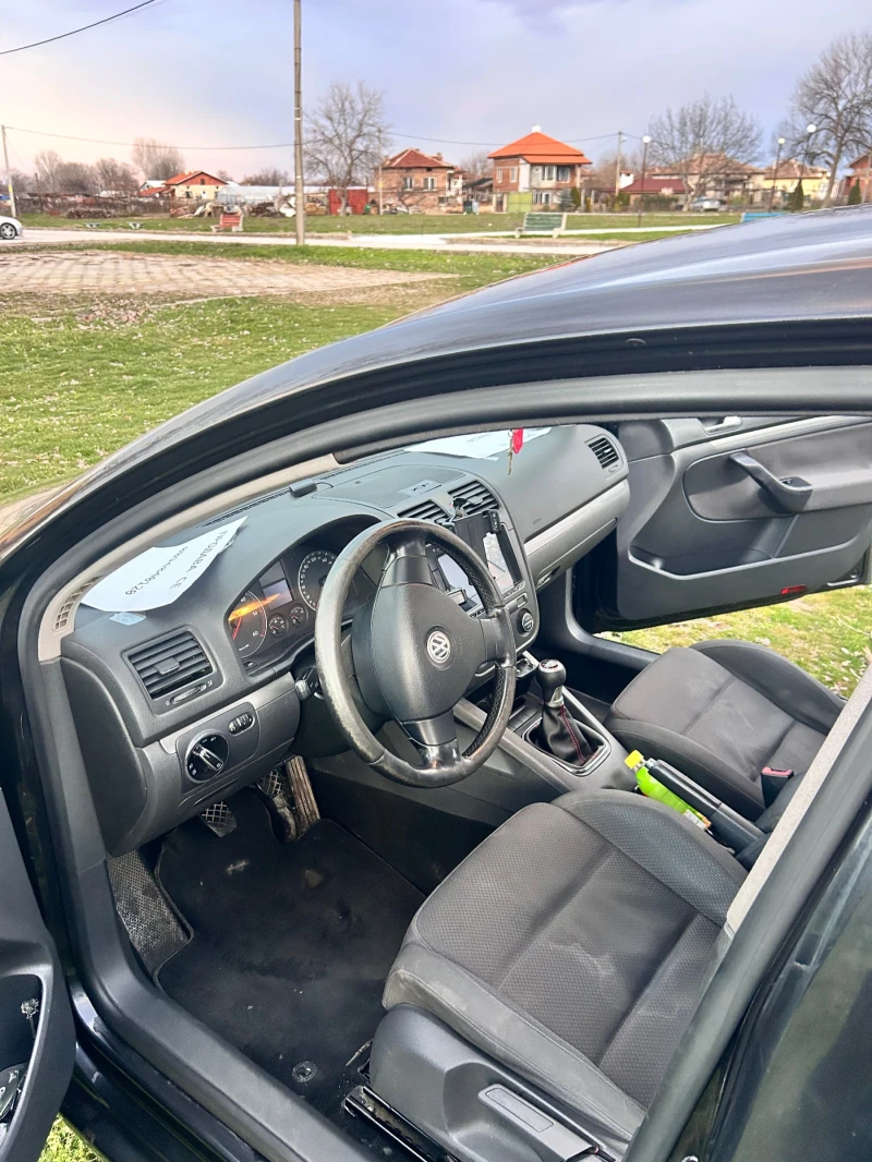 VW Golf 2.0 TDI - 4 MOTION , снимка 13 - Автомобили и джипове - 52976154