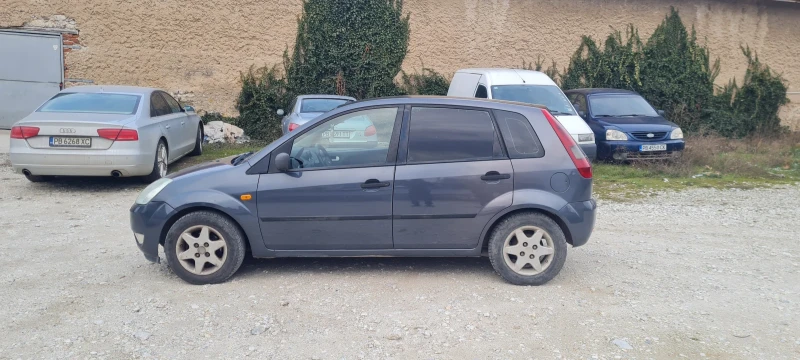 Ford Fiesta 1.4 HDI, снимка 4 - Автомобили и джипове - 53180780