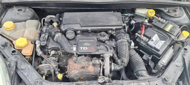 Ford Fiesta 1.4 HDI, снимка 12 - Автомобили и джипове - 53180780