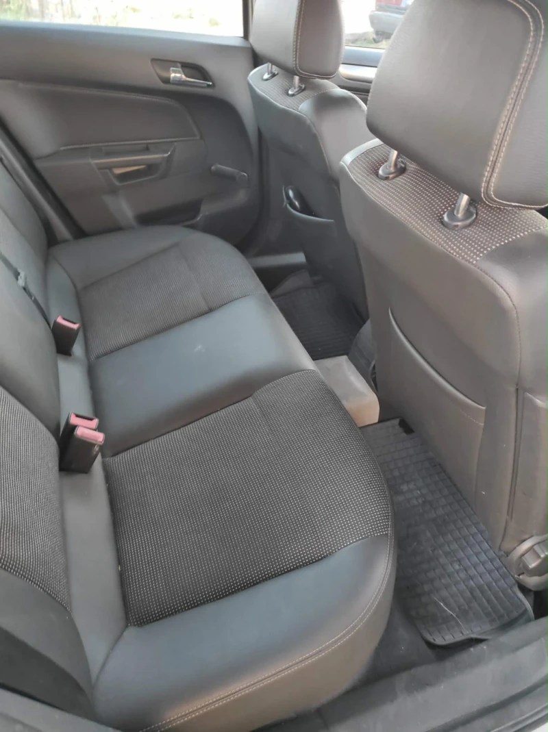 Opel Astra, снимка 4 - Автомобили и джипове - 53263924