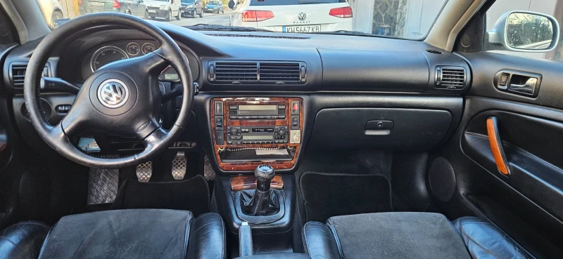 VW Passat, снимка 5 - Автомобили и джипове - 53413215