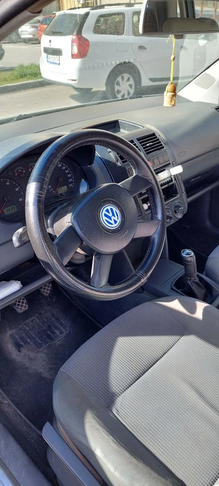 VW Polo 1.2 i, снимка 4 - Автомобили и джипове - 53771457
