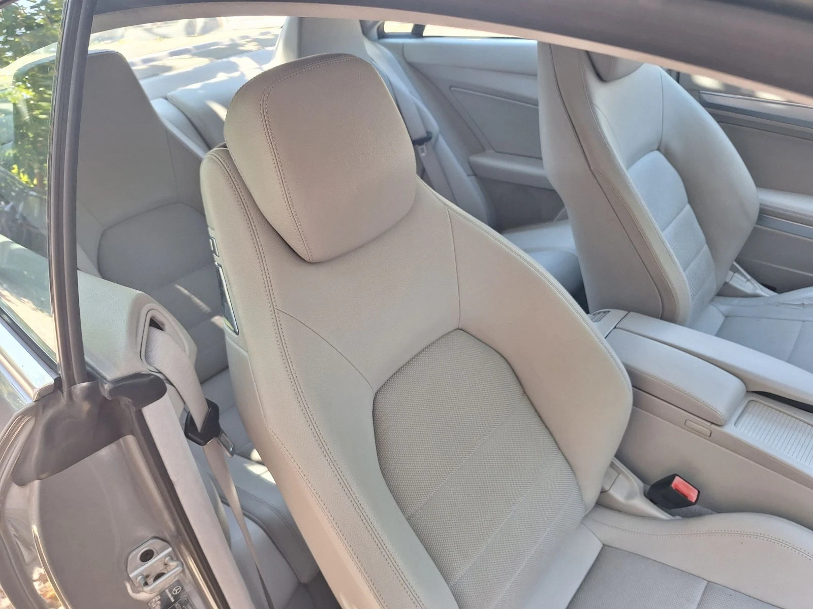 Mercedes-Benz E 220 | Mobile.bg � ����������� 14