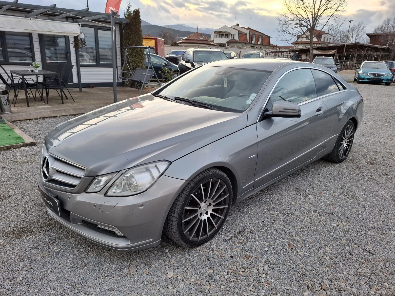Mercedes-Benz E 220 | Mobile.bg � ����������� 5