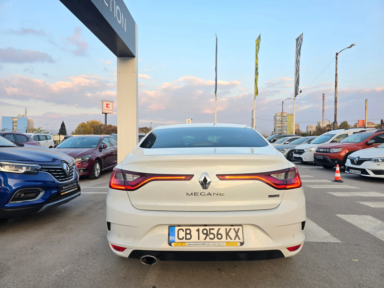 Renault Megane 1.6 dCi - изображение 4