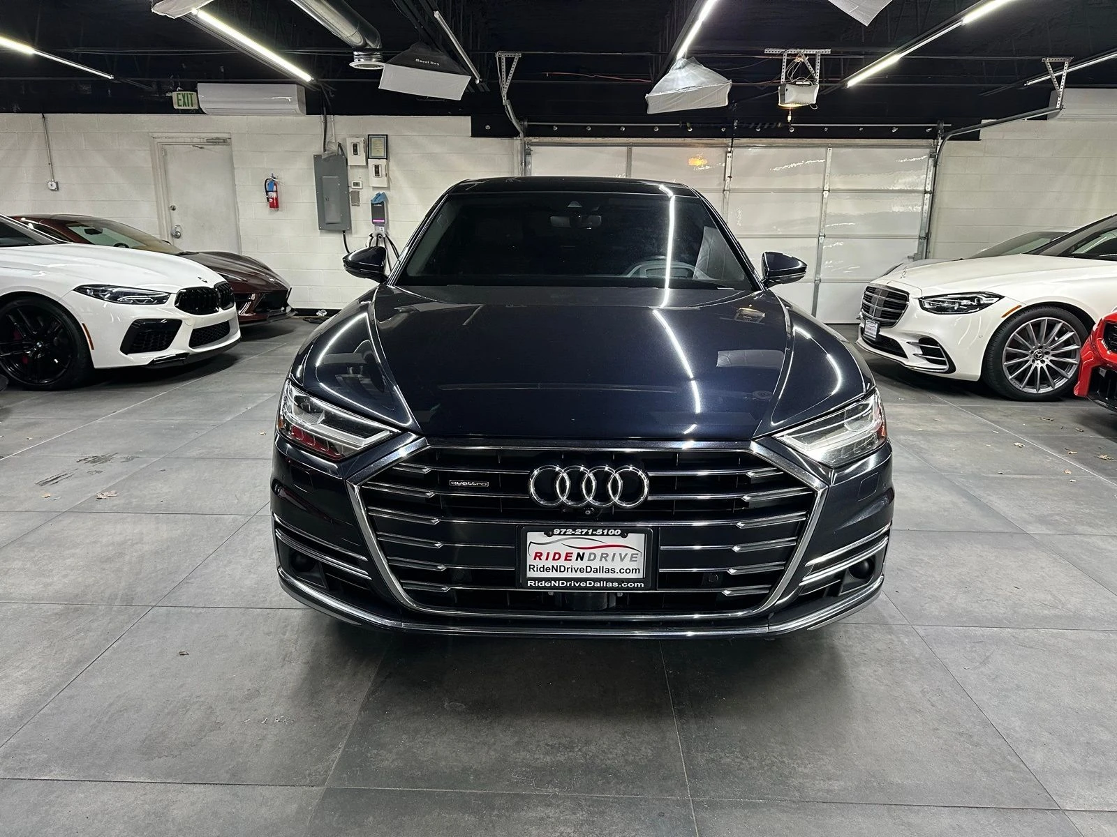 Audi A8 L* B&O* Масаж* Пано* Distronic - изображение 2