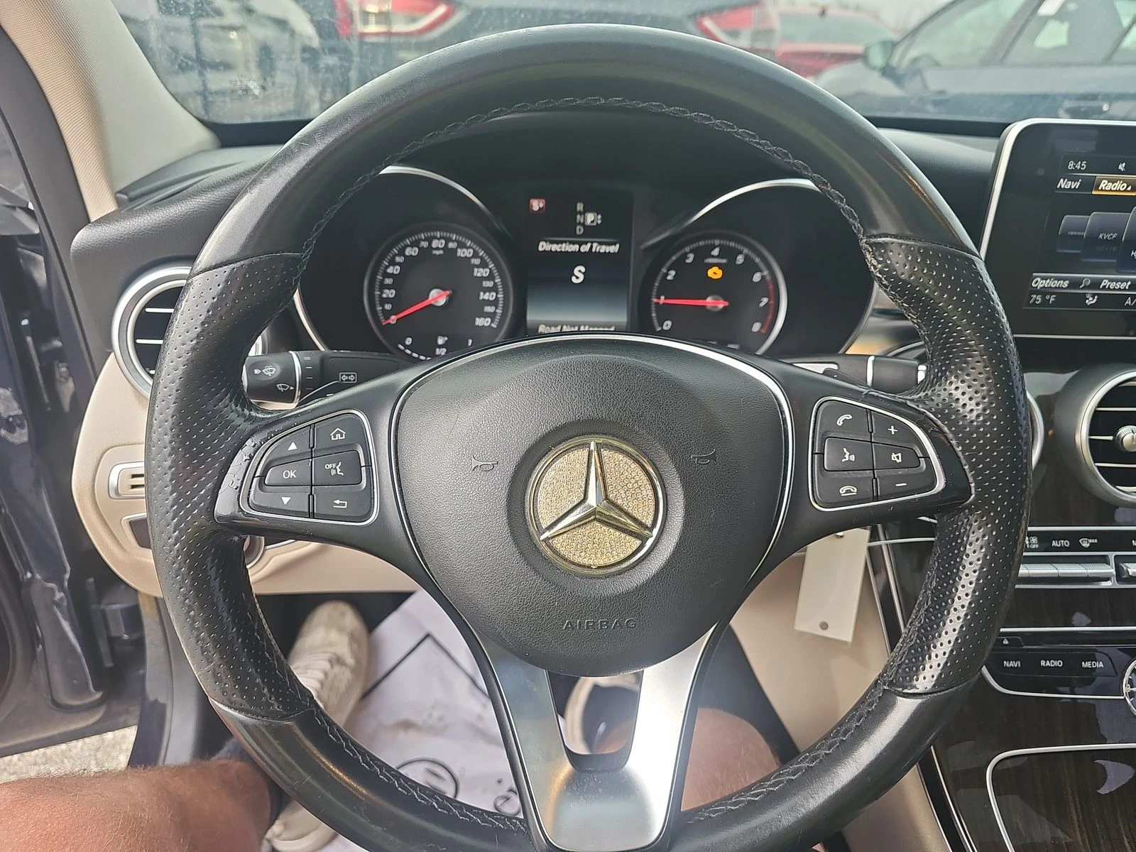 Mercedes-Benz C 300 4MATIC* BURMESTER* ПОДГРЕВ* КАМЕРА* КЕЙЛЕС* LANE*  - изображение 8