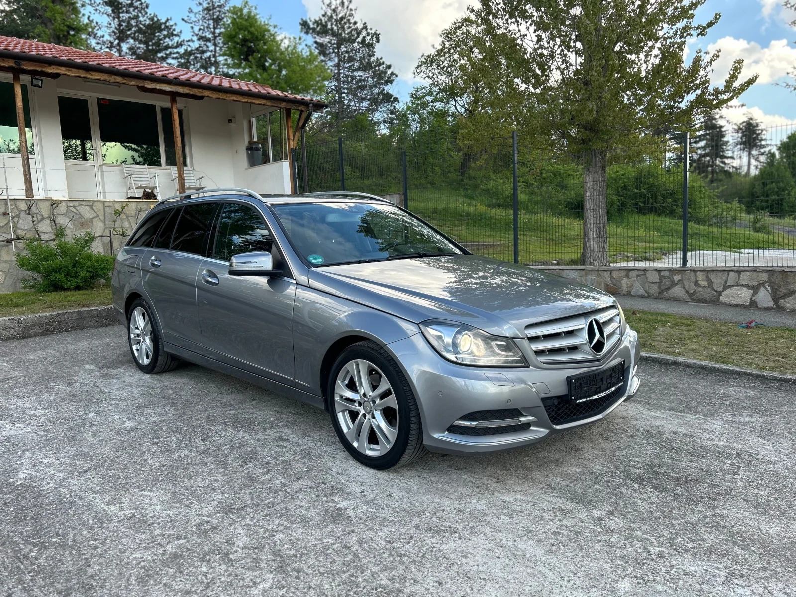 Mercedes-Benz C 220 CDI 4MATIC Avantgarde LED XENON NAVI - изображение 2