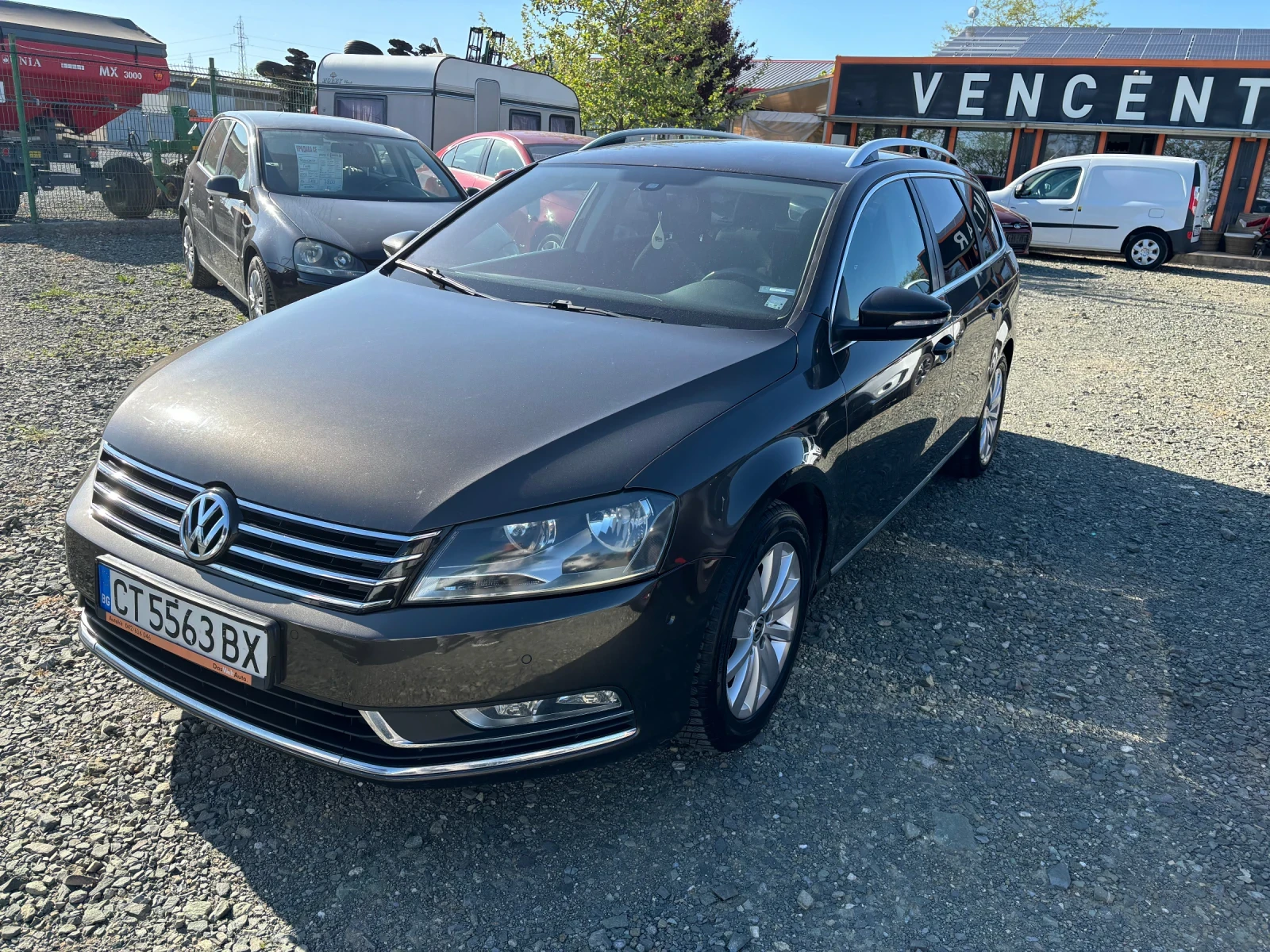 VW Passat B7 2.0 TDI Aut. - изображение 2