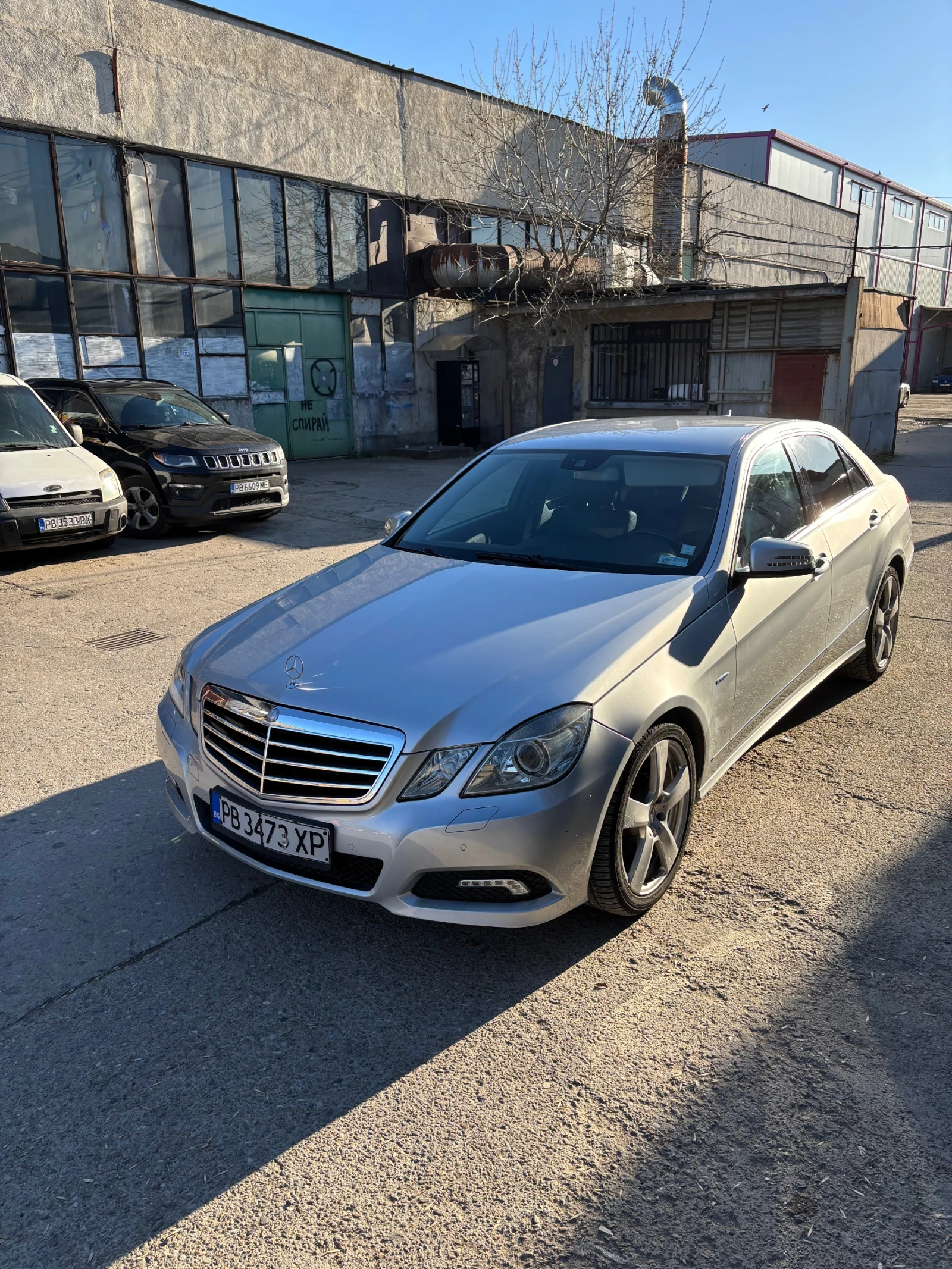 Mercedes-Benz E 350  - изображение 2