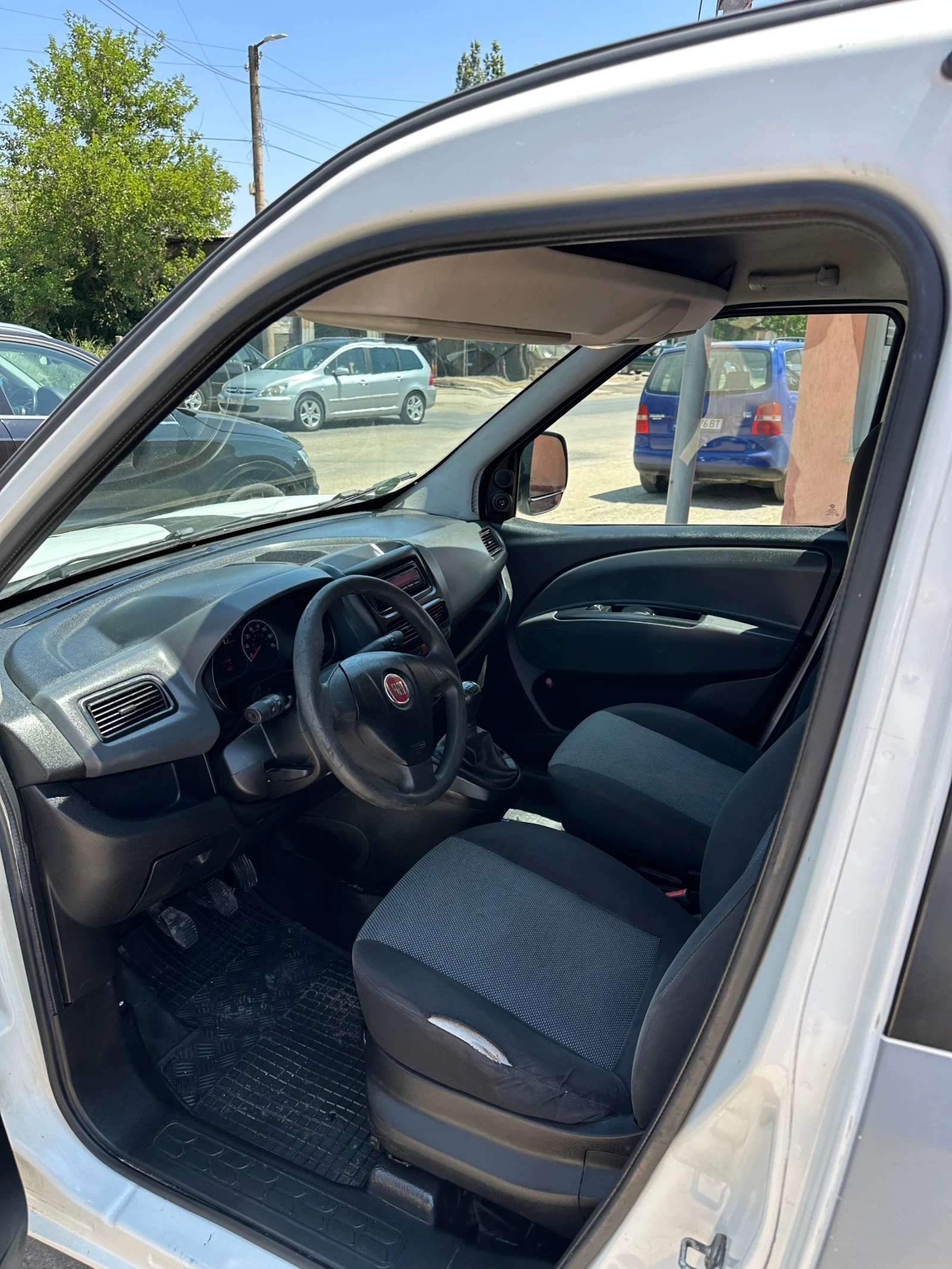 Fiat Doblo 1.3 - изображение 7