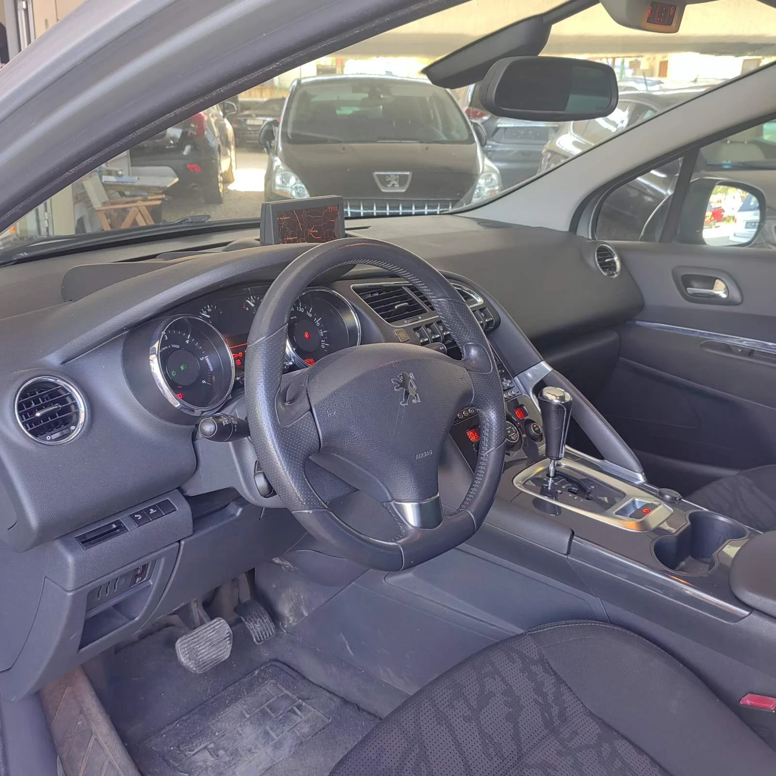 Peugeot 3008 | Mobile.bg   12