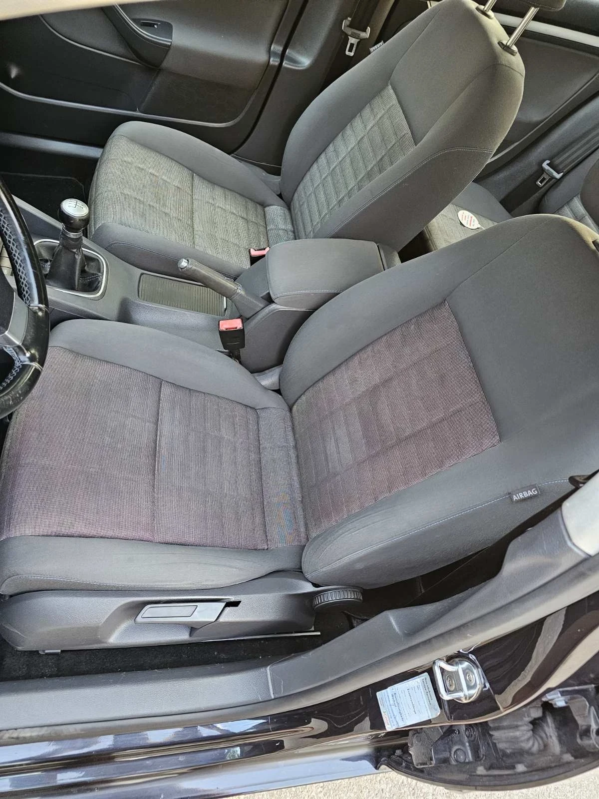 VW Golf 1.4 16v 80 к.с.  - изображение 9