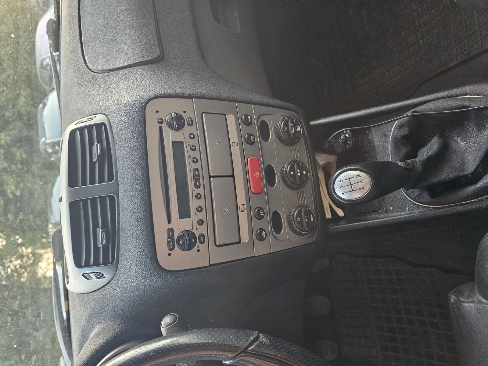 Alfa Romeo 147  - изображение 8