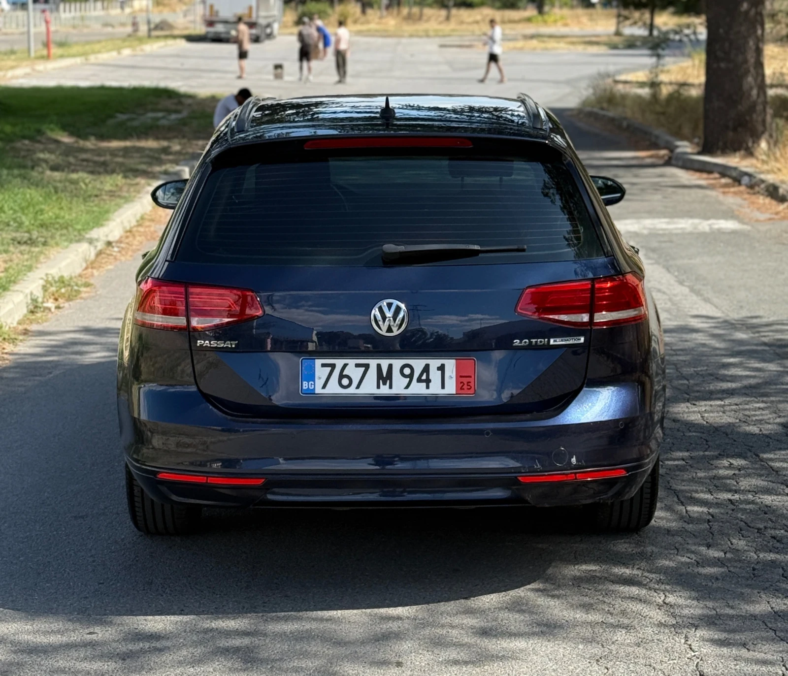VW Passat 2.0TDI* DSG* DIGITAL* DISTRONIC* KEYLESS GO - изображение 5