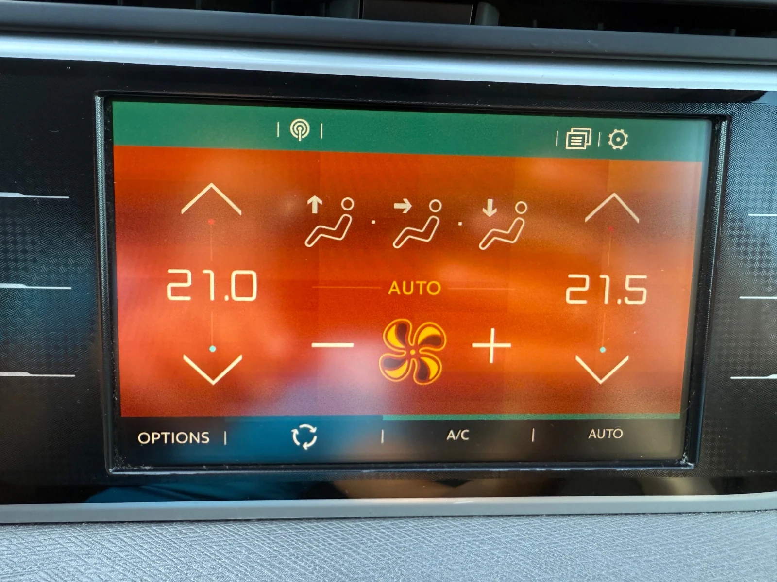 Citroen C4 Picasso 2.0HDI Швейцария | Mobile.bg — изображение 12