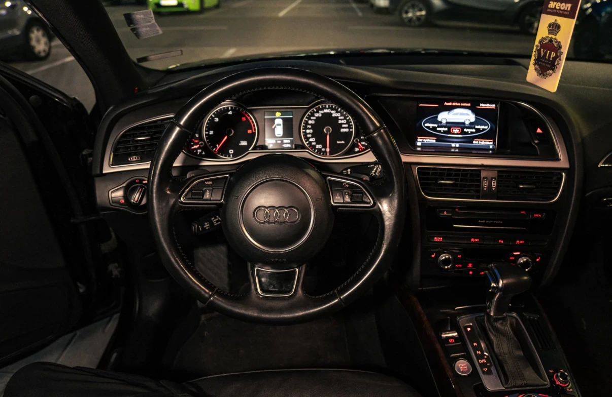 Audi A4  - изображение 9