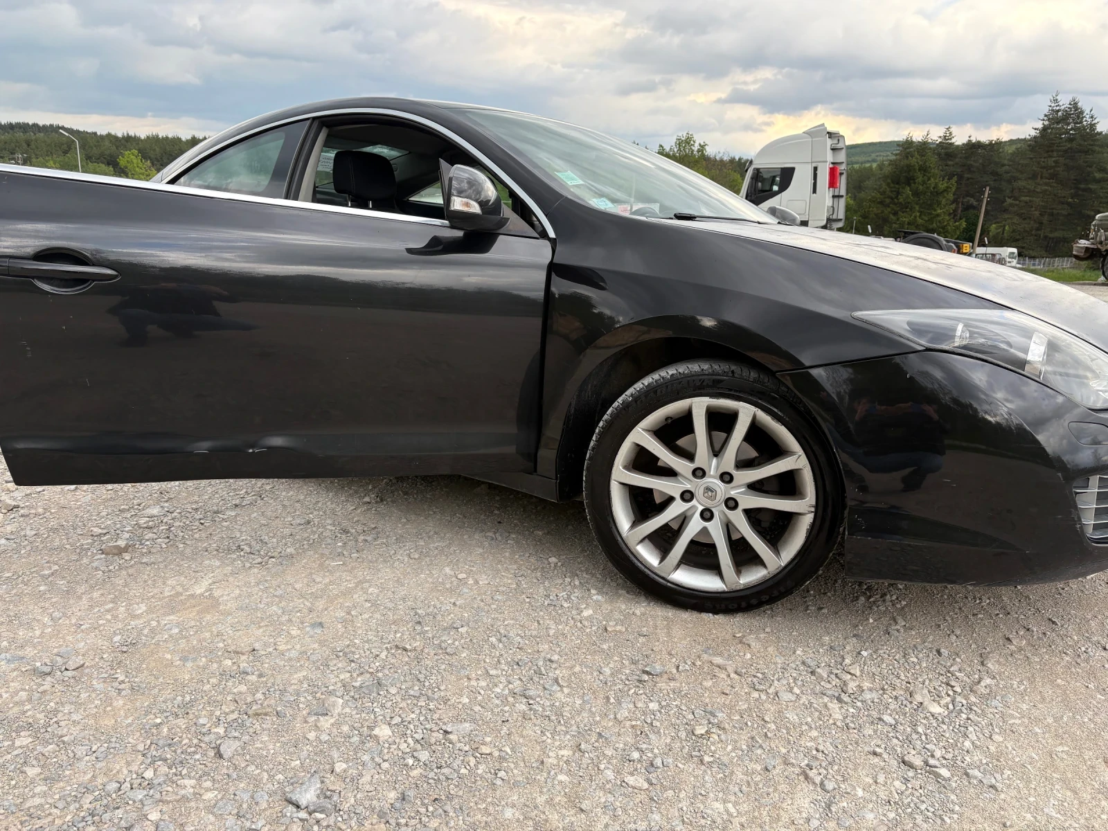 Renault Laguna Coupe Нов внос - изображение 4