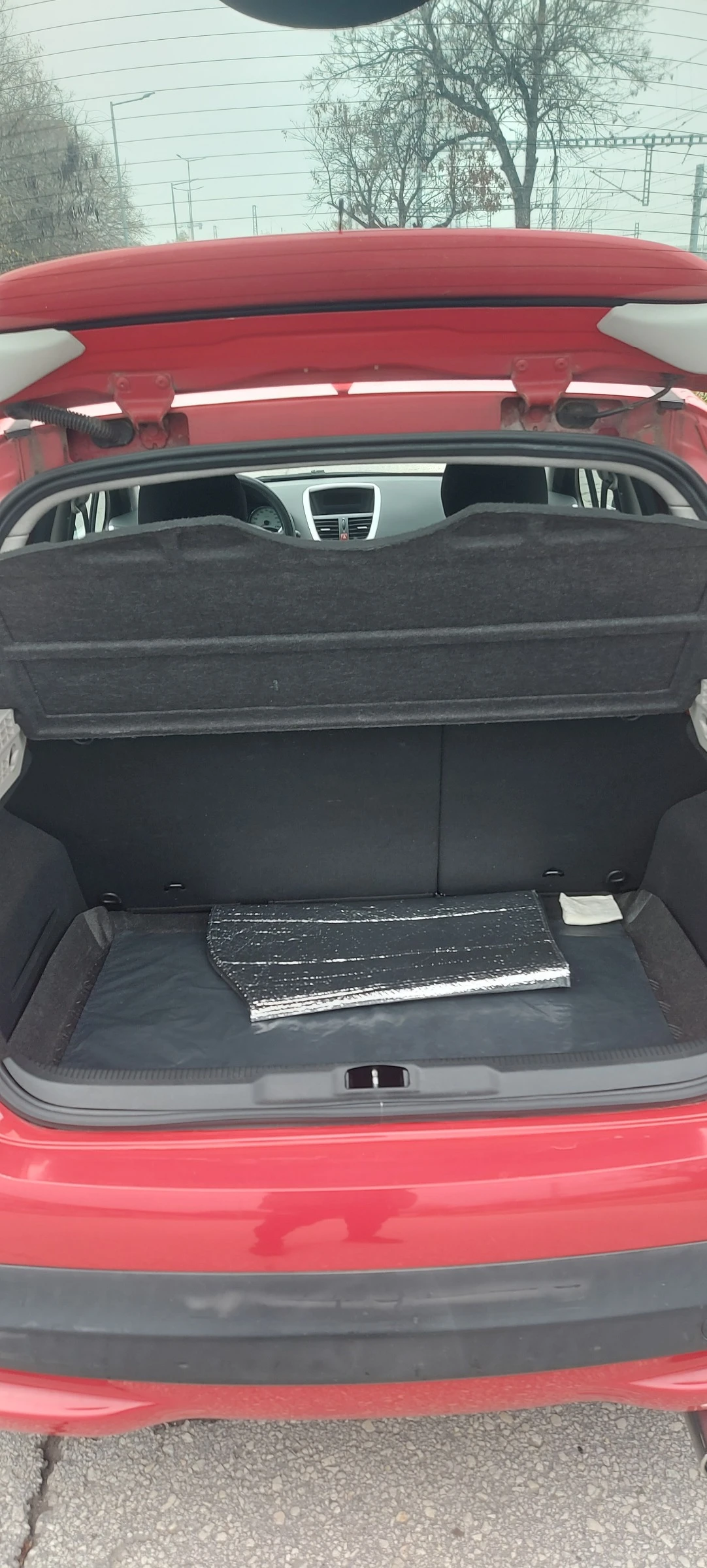 Peugeot 207 1.4 75�.� | Mobile.bg � ����������� 12