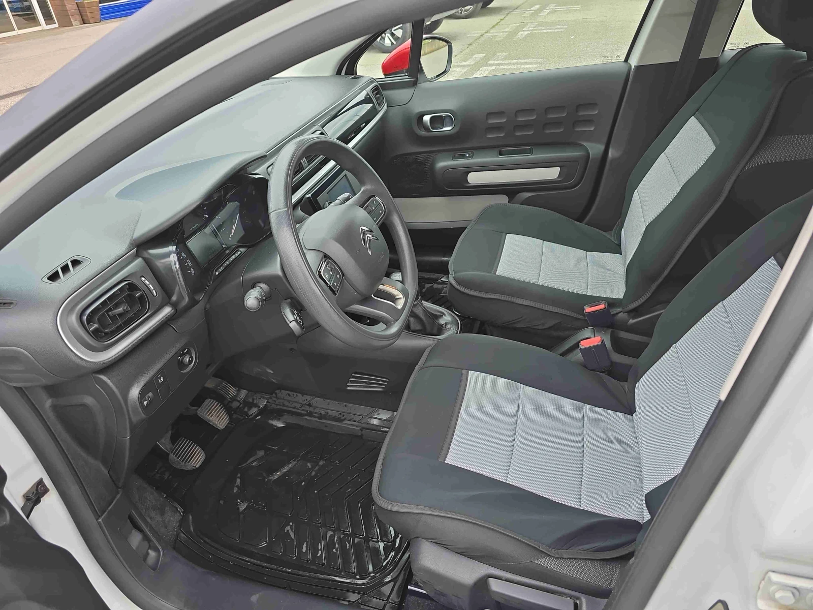 Citroen C3 1.2 бензин (62kW/83 к.с.) MT5 - изображение 9