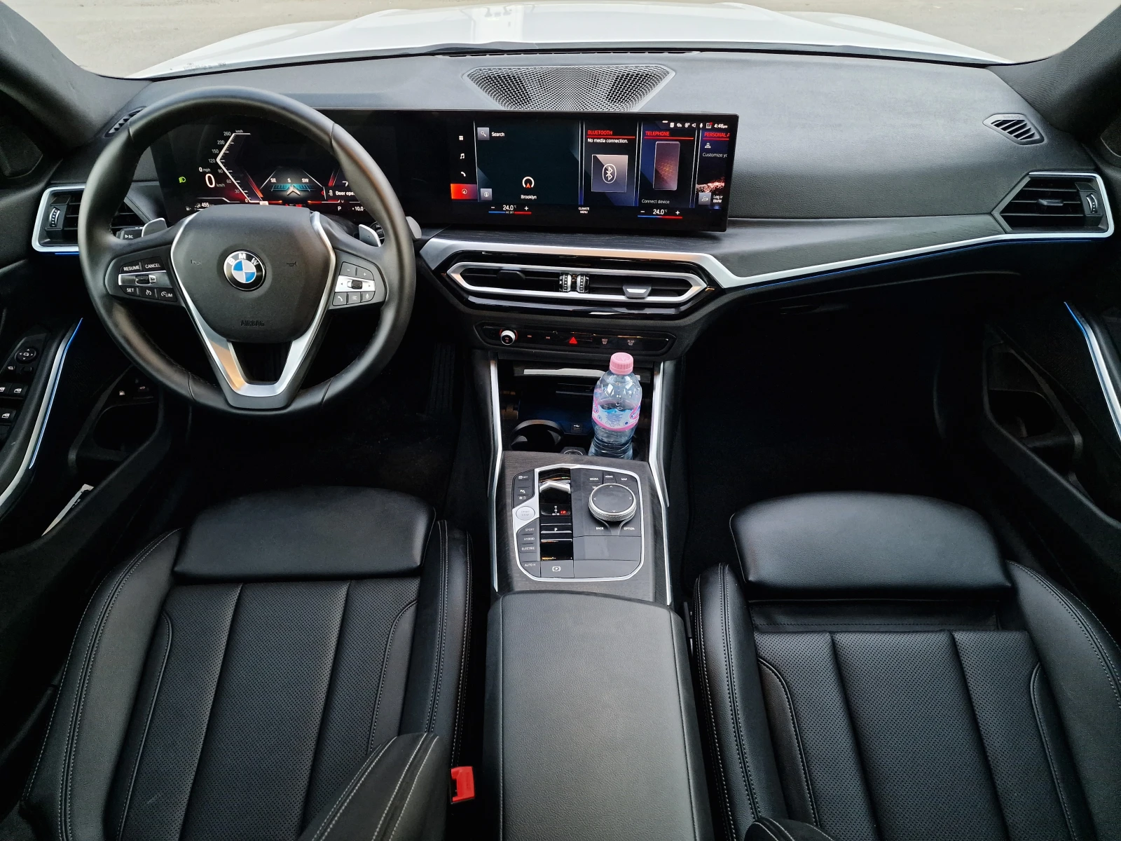 BMW 330 xDrive Plug-In Hybrid 2023 | 288 hp | 4x4 | US | Mobile.bg � ����������� 15
