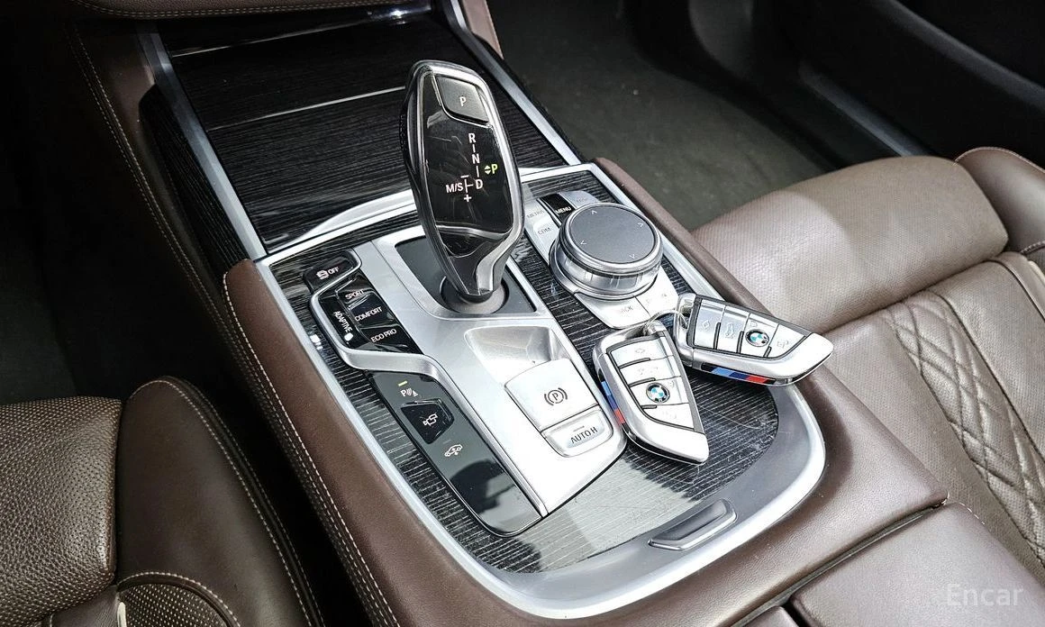 BMW 730  - изображение 9