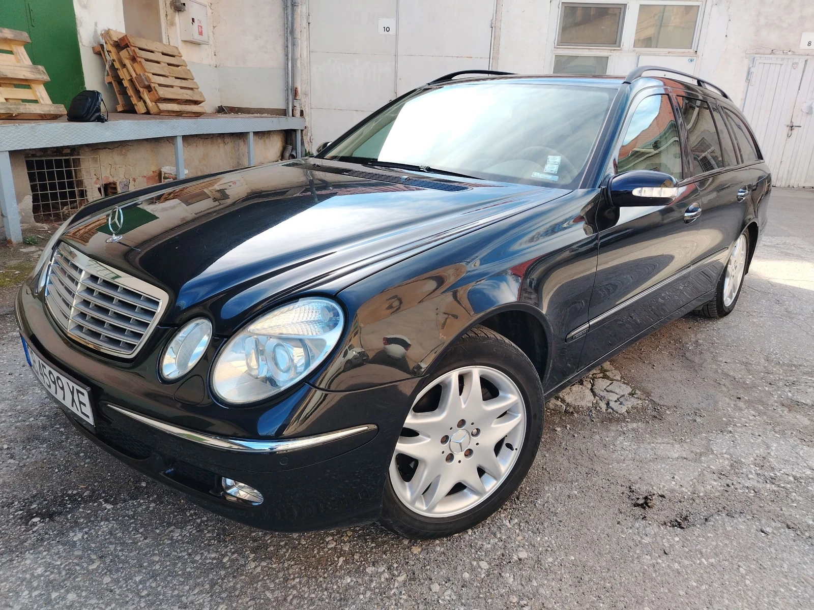 Mercedes-Benz E 320  Ekegsnce Газ-бензин